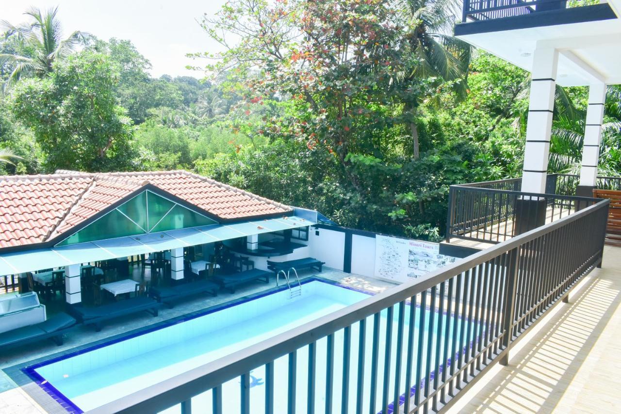 Minuri Villa Hikkaduwa Ngoại thất bức ảnh
