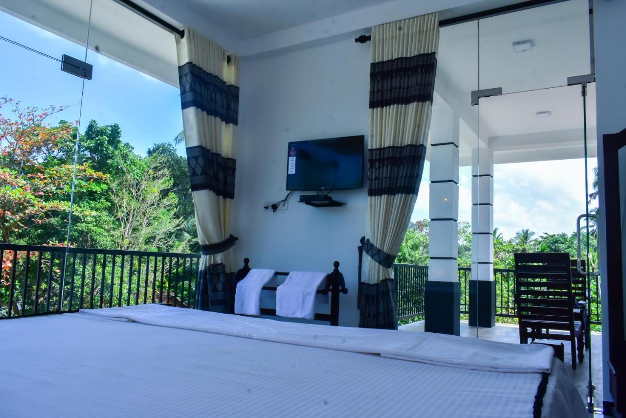 Minuri Villa Hikkaduwa Ngoại thất bức ảnh